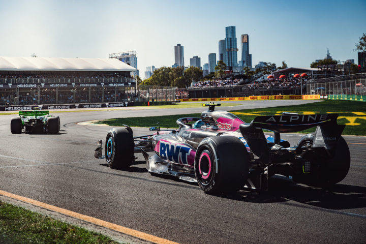 索伯车队横扫哈斯车队,诺里斯刷新纪录 索伯车队横扫哈斯车队,诺里斯刷新纪录