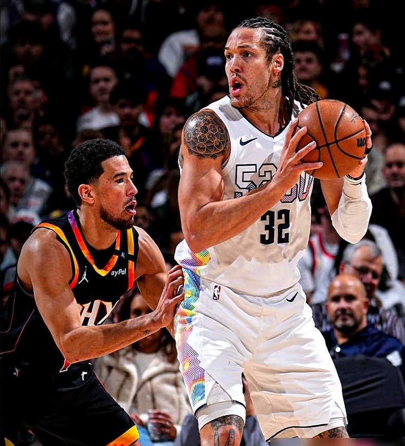 北京队横扫76人,约基奇扛起全队 北京队横扫76人,约基奇扛起全队