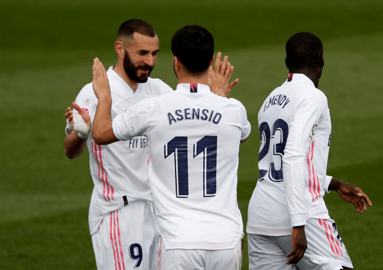 马德里竞技翻盘勒沃库森,本泽马高光表现 马德里竞技翻盘勒沃库森,本泽马高光表现