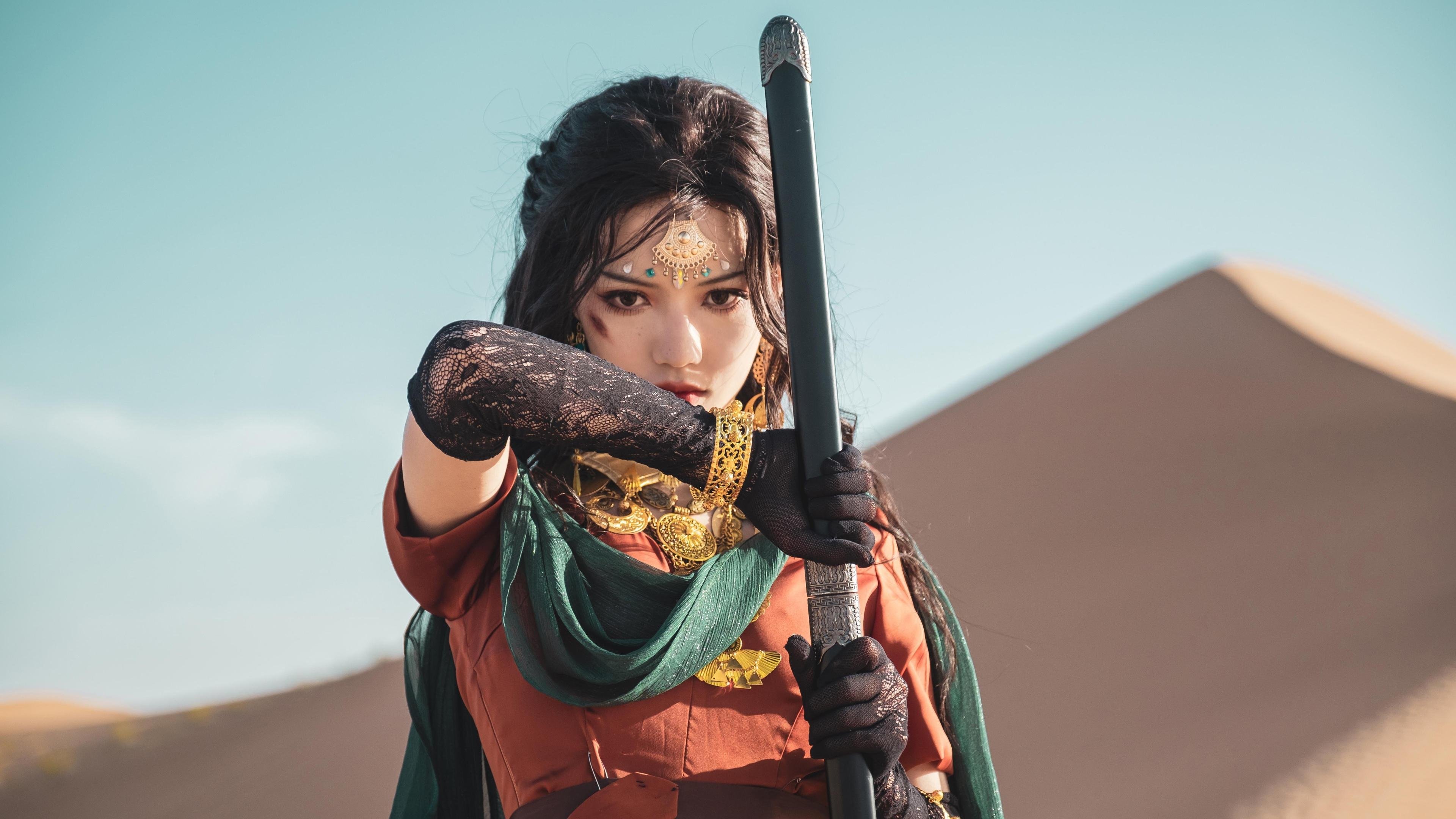 命运的双面镜，当铁索遇见了火焰