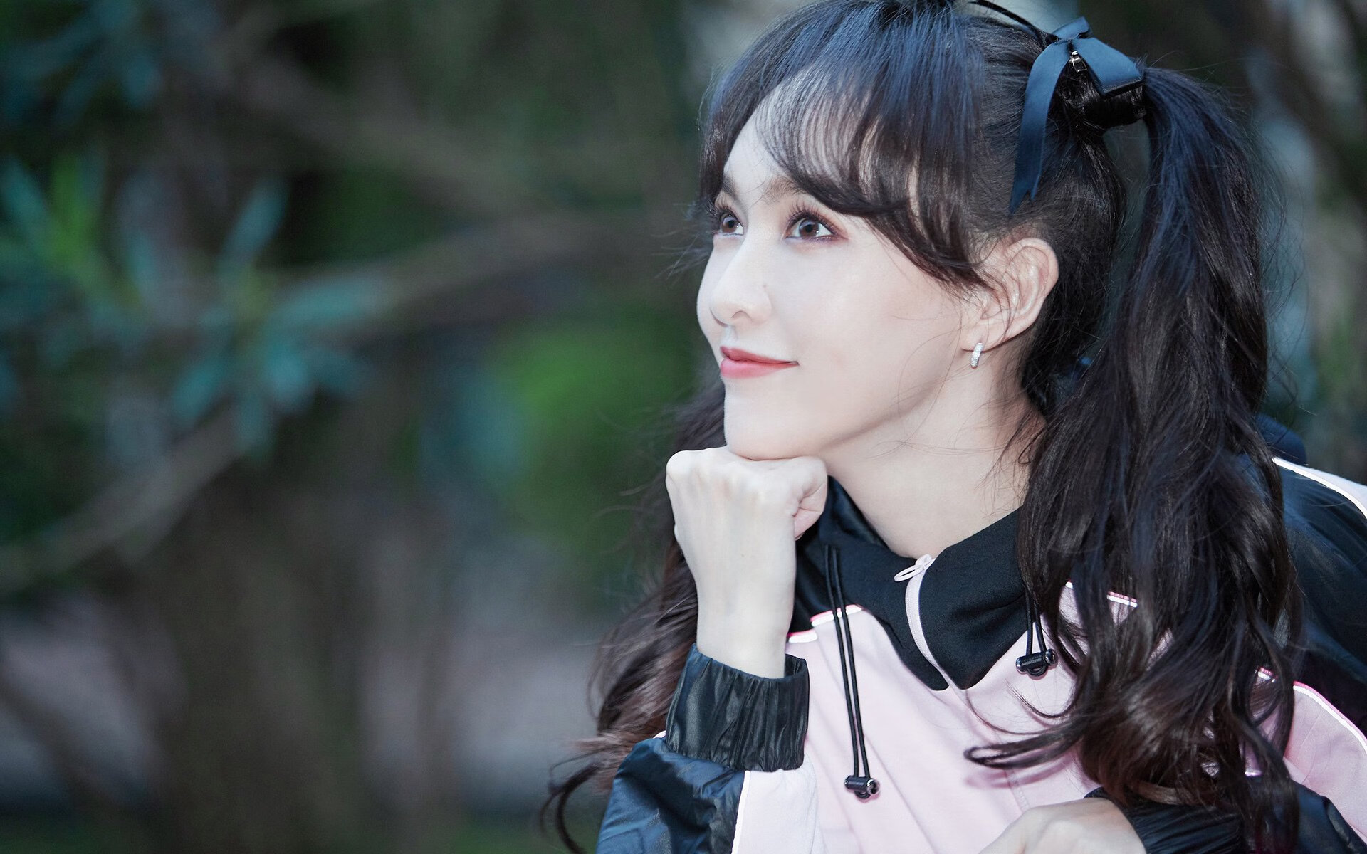 墨西哥城雨夜,阿克一个人的战争与曼城的集体迷失