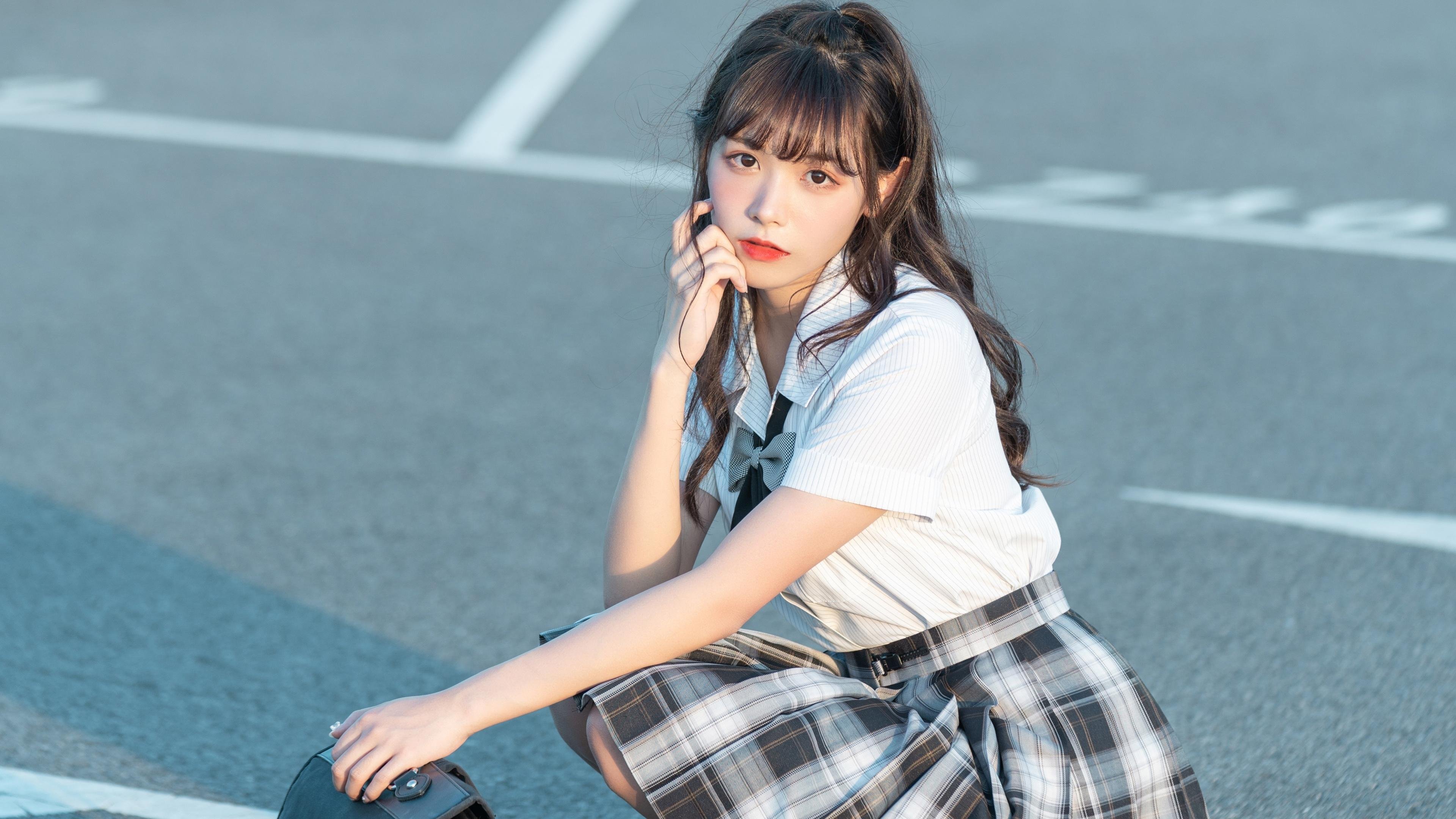 东决胜负悬一线,巴萨早定乾坤,而苏格兰从无悬念