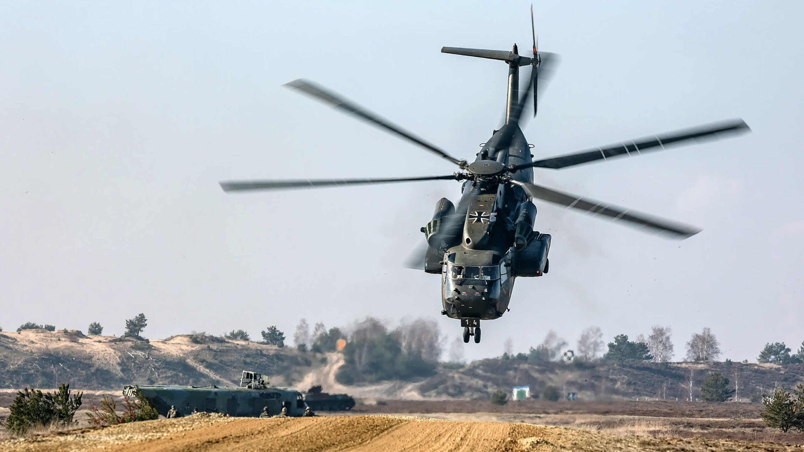 外援巨星范弗利特神勇爆发,北京首钢稳扎稳打力擒黄蜂